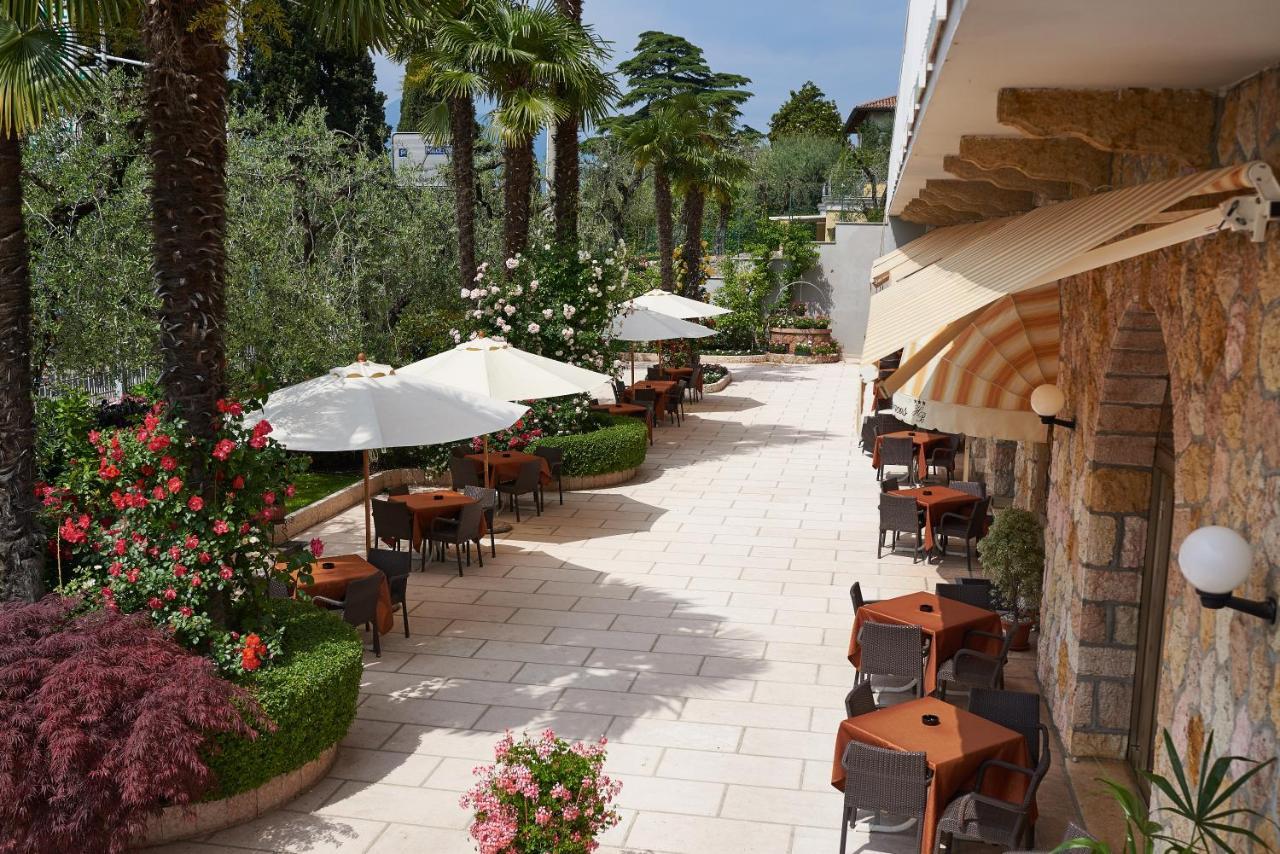 Hotel Benacus Торри-дель-Бенако Экстерьер фото