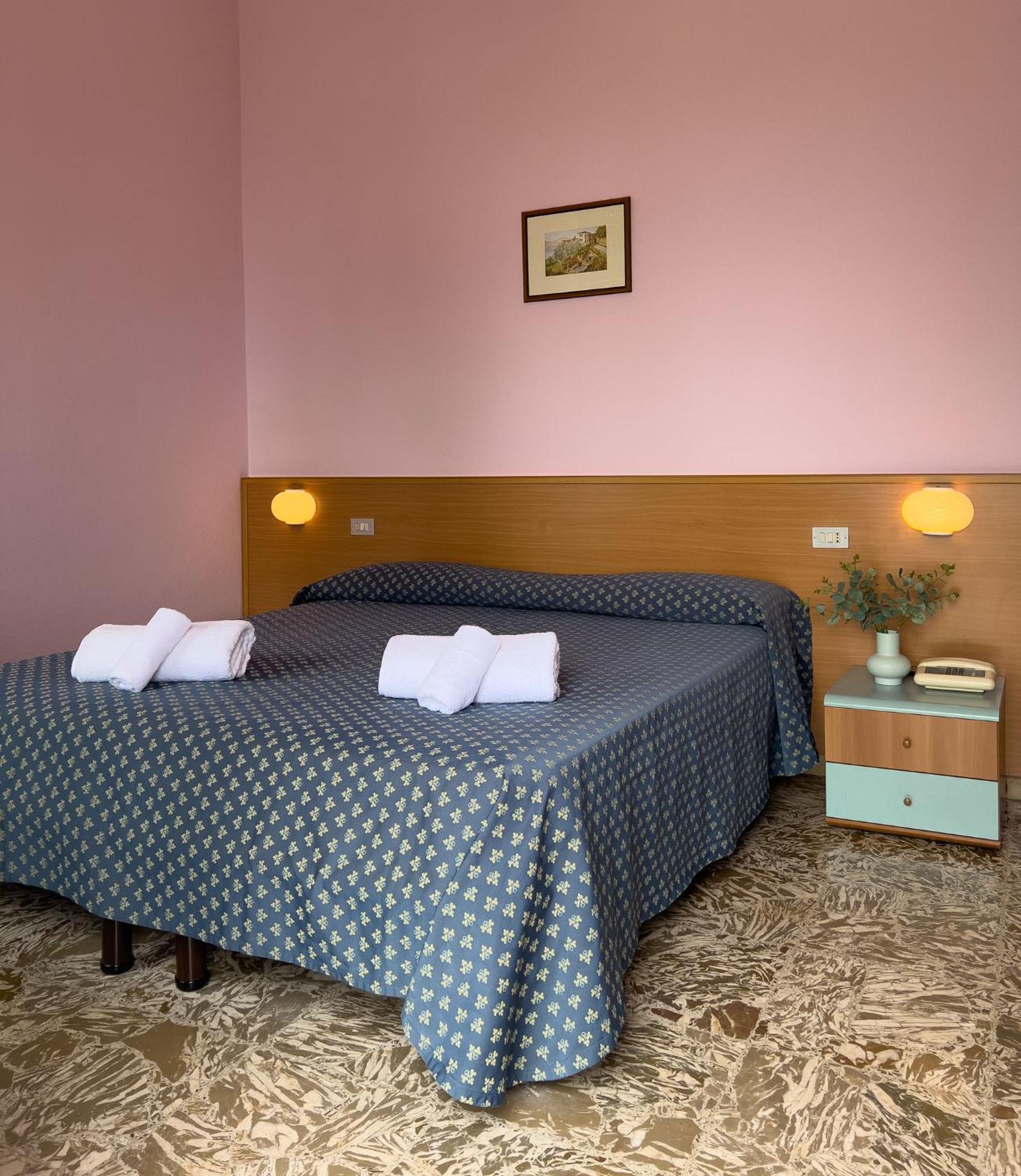 Hotel Benacus Торри-дель-Бенако Экстерьер фото